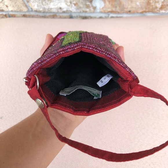 Bamboo Trading Company Red Wine Lovers Club Bag Beaded Phone Crossbody, Merlot - Picture 7 of 14